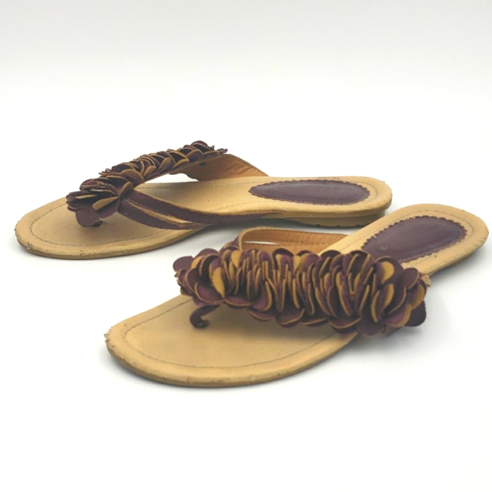 WILD DIVA FLIP FLOPS 7.5